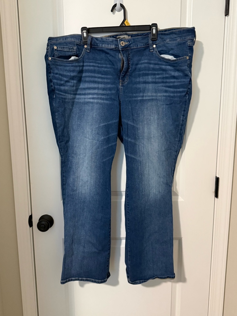 torrid Medium Blue Bootcut Stretch Jeans